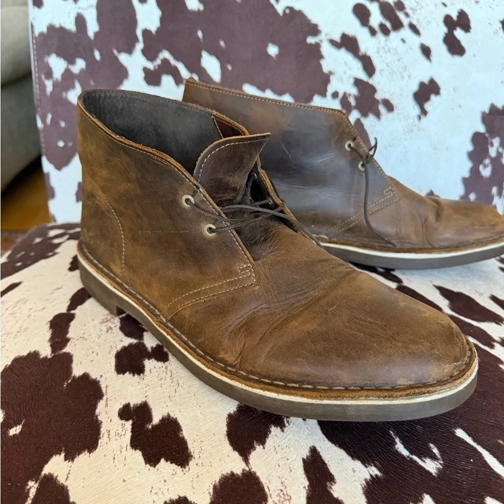 Clarks Brown Leather Chukka Boots Men's Size 10.5 Desert Boots